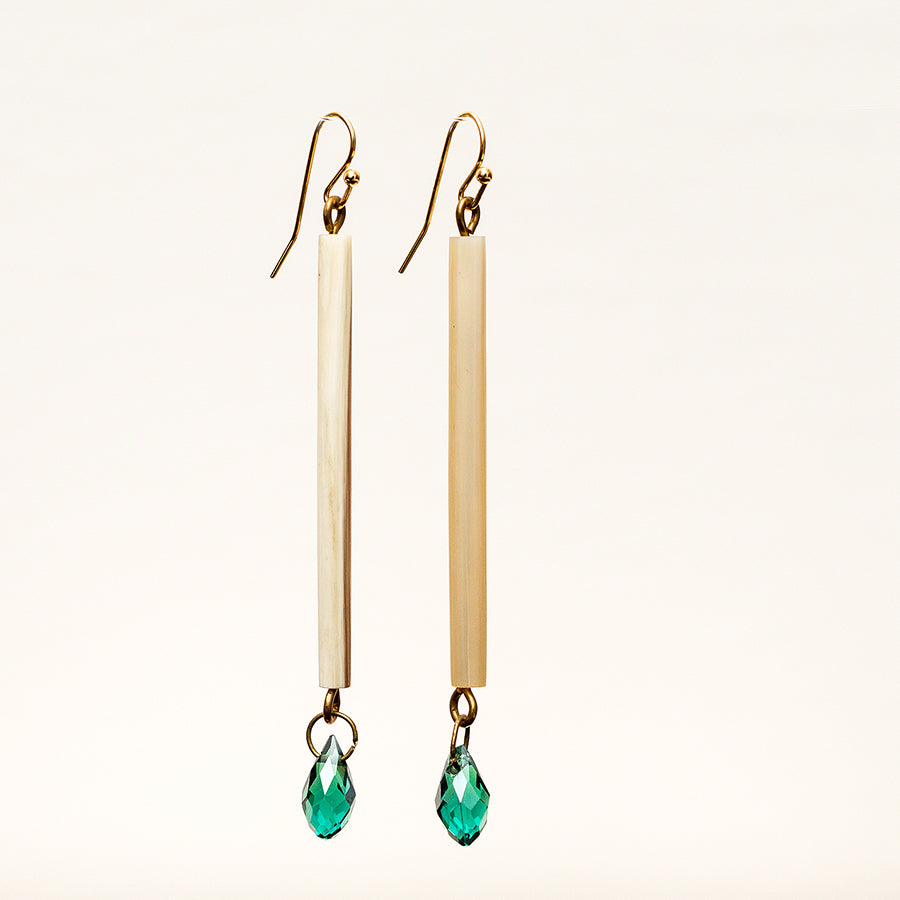 Konda Earrings Light